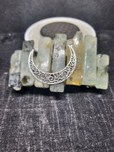 Load image into Gallery viewer, Prehnite hair clip