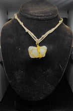 Load image into Gallery viewer, Yellow calcite butterfly