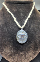 Load image into Gallery viewer, Cats eye