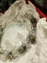 Load image into Gallery viewer, Devine balance