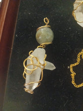 Load image into Gallery viewer, Little eye