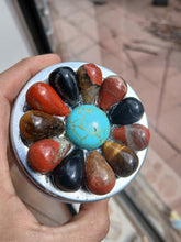 Load image into Gallery viewer, Earth's flower