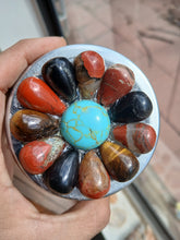 Load image into Gallery viewer, Earth's flower