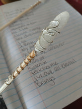 Load image into Gallery viewer, Selenite spirals