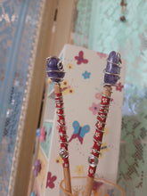 Load image into Gallery viewer, Dyed quartz